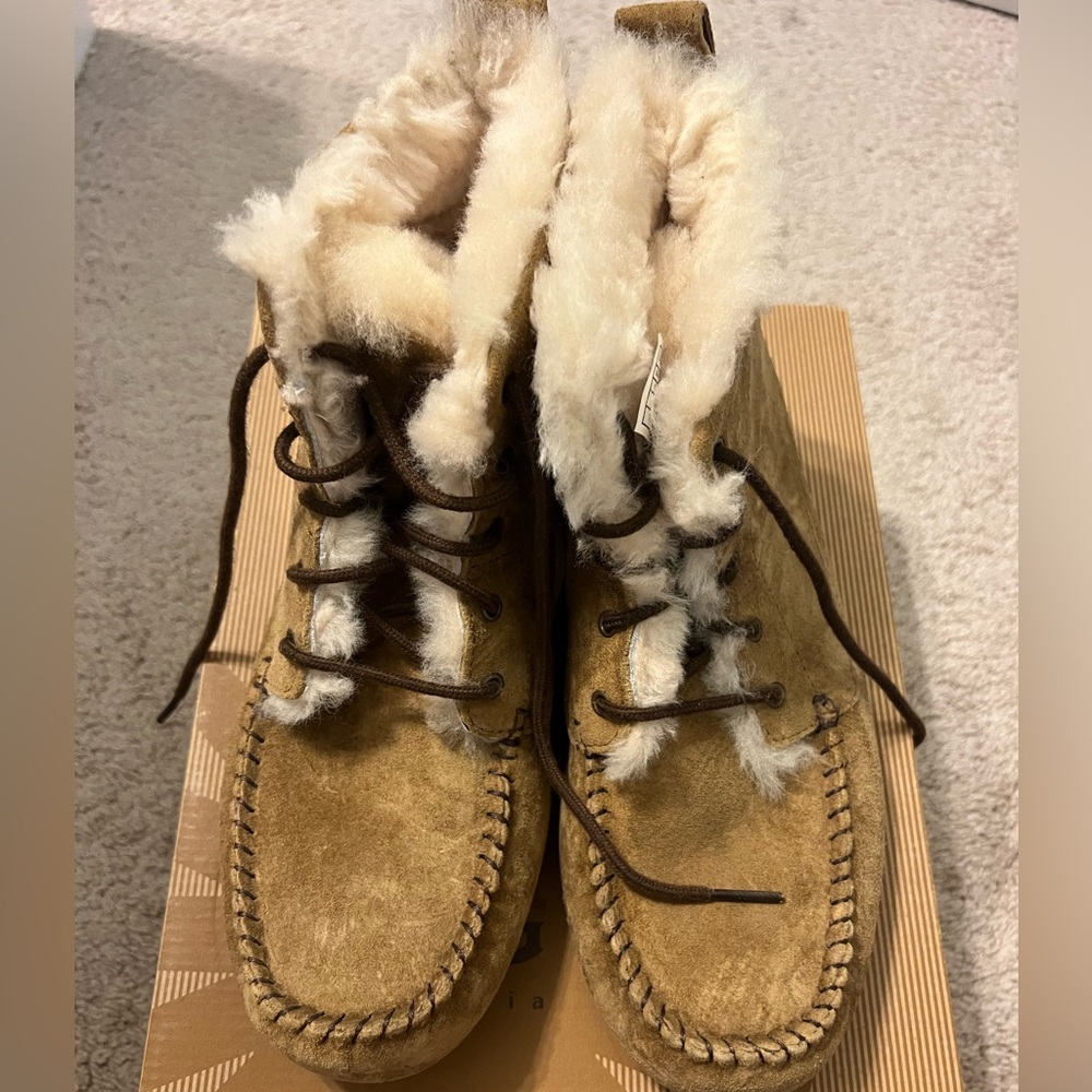 UGG Australia tan lace up boots